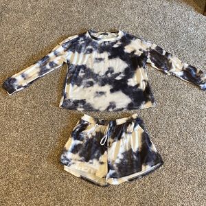 Women’s pajamas/casual wear